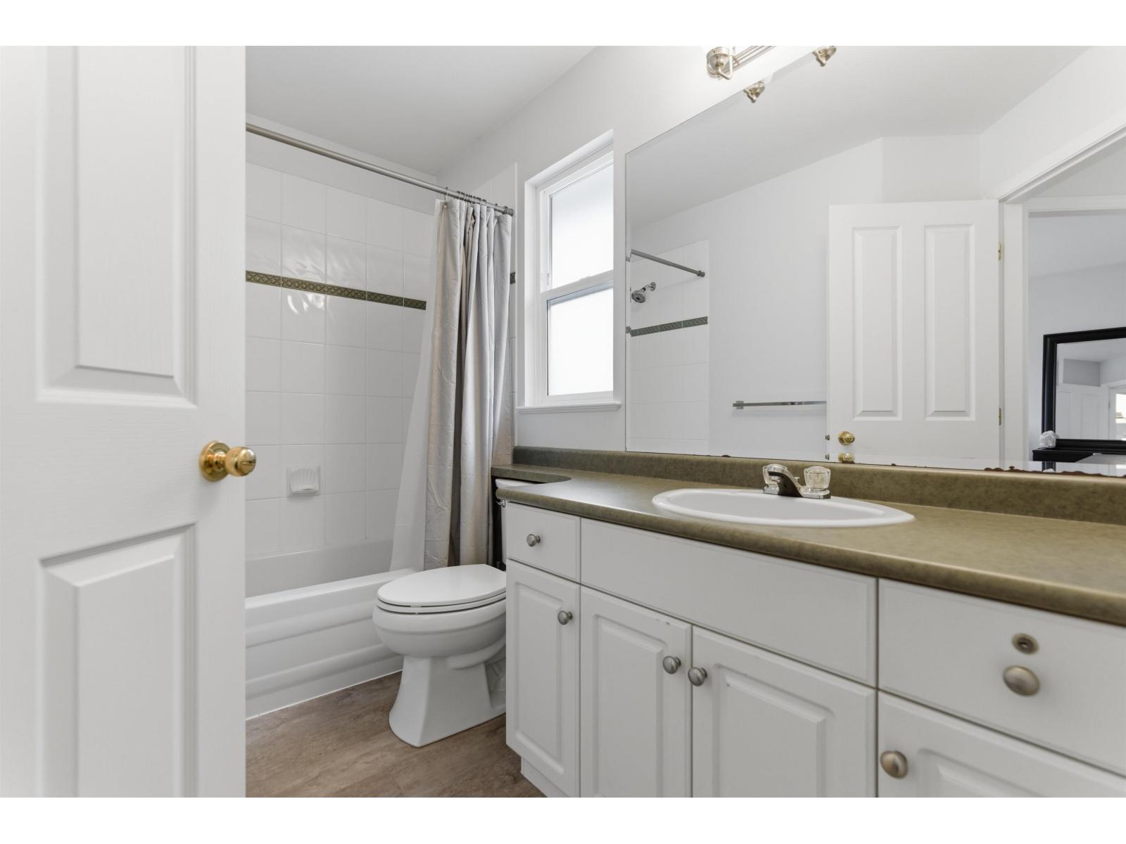 18468 66a Avenue, Surrey, British Columbia  V3S 9B1 - Photo 18 - R3103233