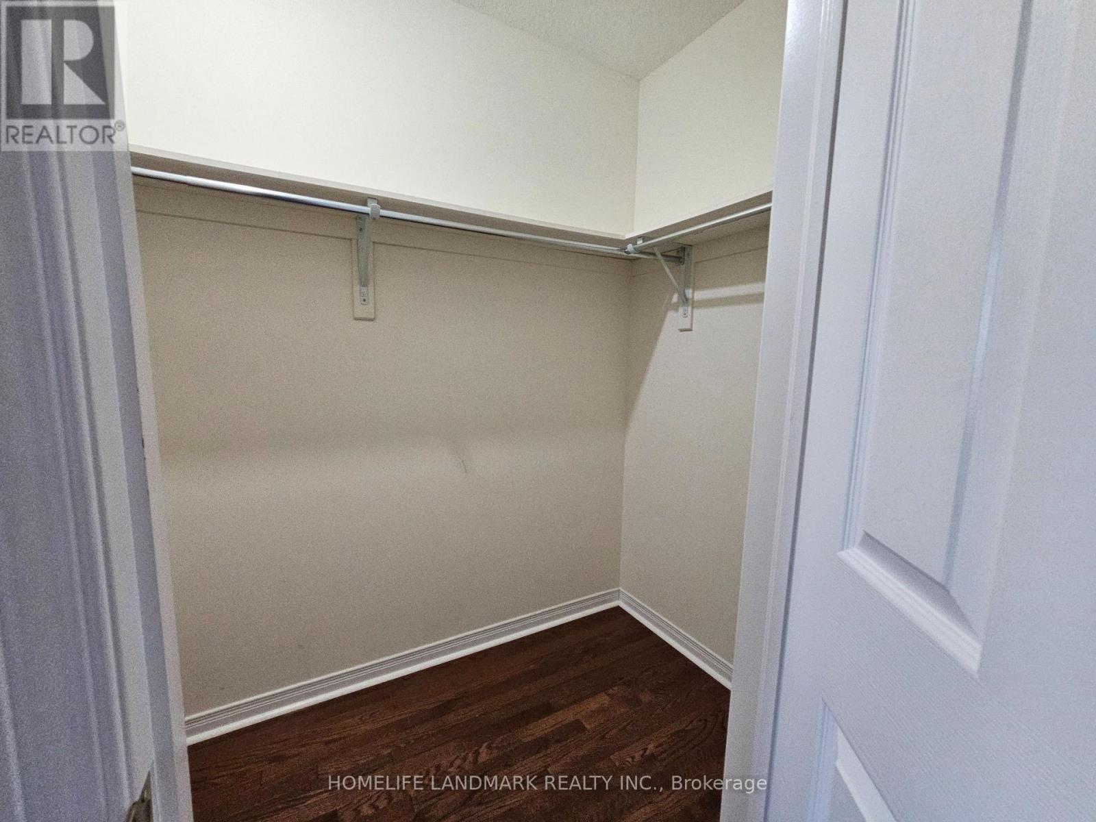 19 Voysey Way, Markham, Ontario  L3S 0B4 - Photo 7 - N12885330