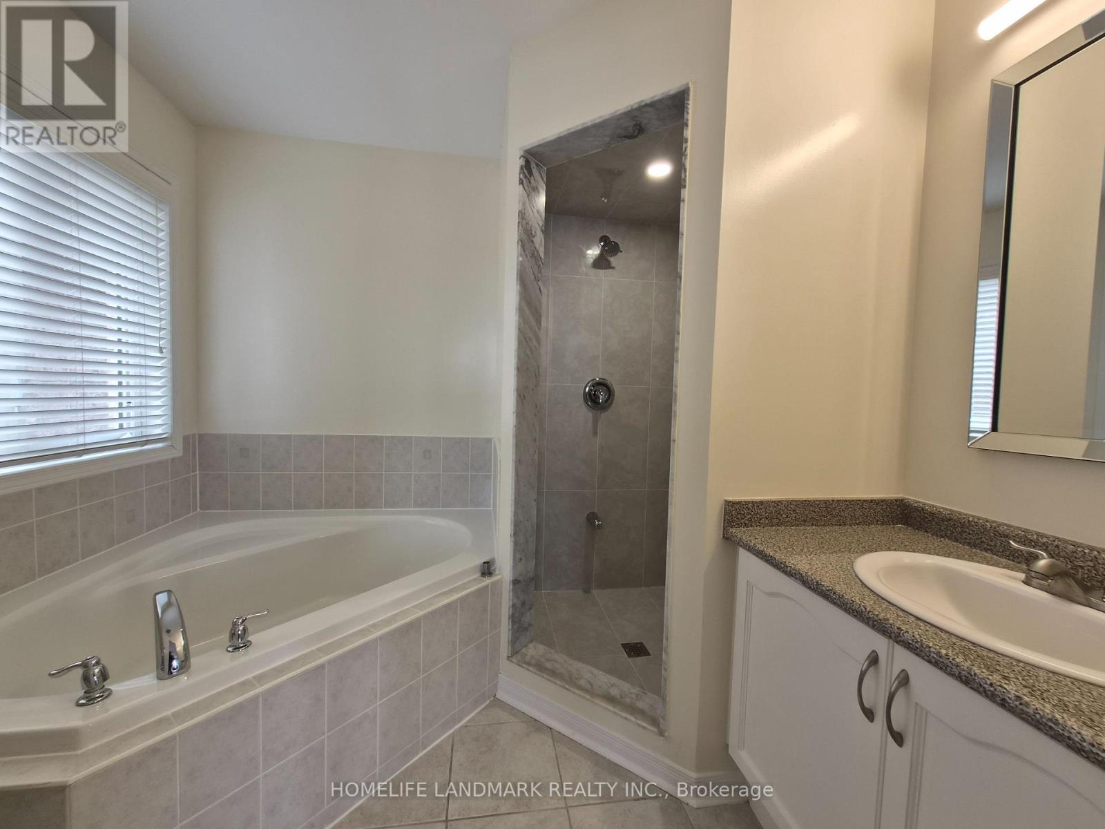 19 Voysey Way, Markham, Ontario  L3S 0B4 - Photo 12 - N12885330