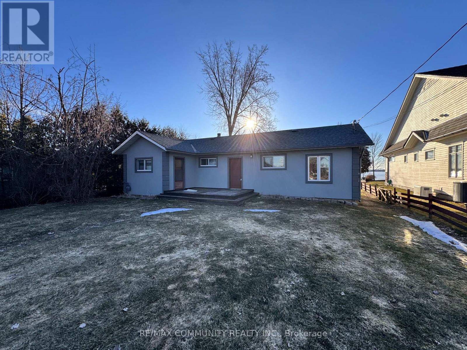 579 Duclos Point Road, Georgina, Ontario  L0E 1N0 - Photo 23 - N12929864