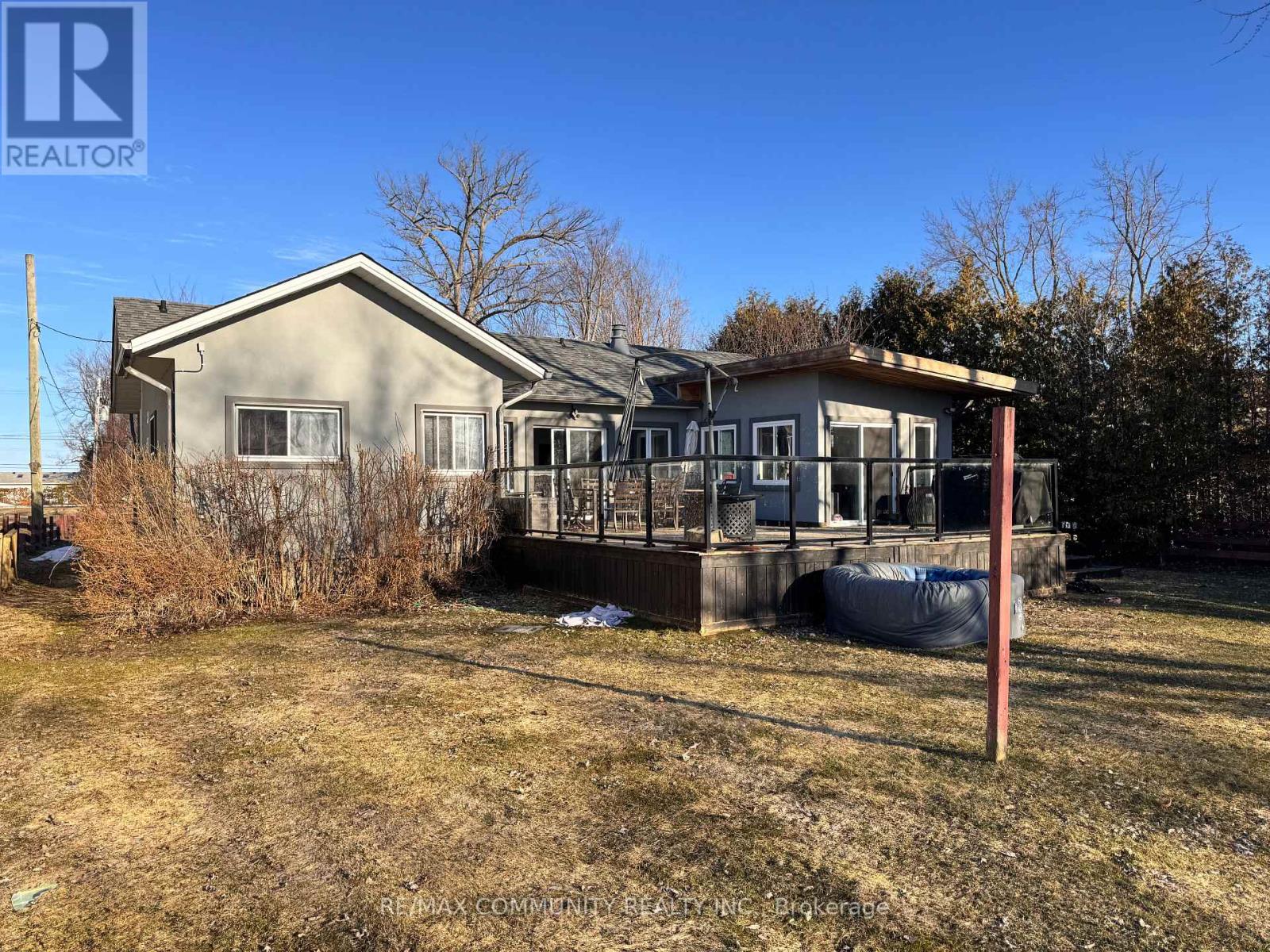 579 Duclos Point Road, Georgina, Ontario  L0E 1N0 - Photo 11 - N12929864