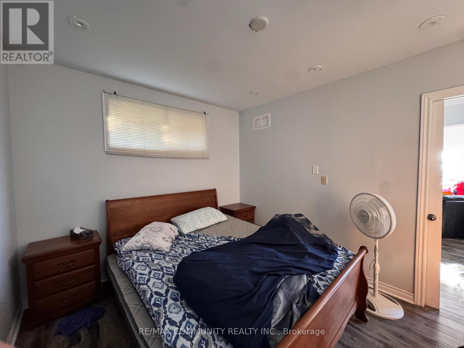 579 Duclos Point Road, Georgina, Ontario  L0E 1N0 - Photo 18 - N12929864