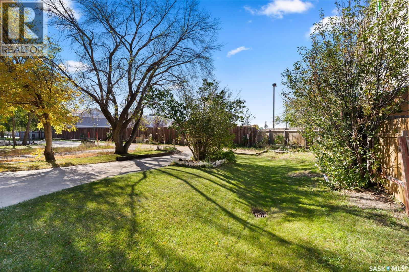 78 Spence Street, Regina, Saskatchewan  S4S 4H4 - Photo 43 - SK031442