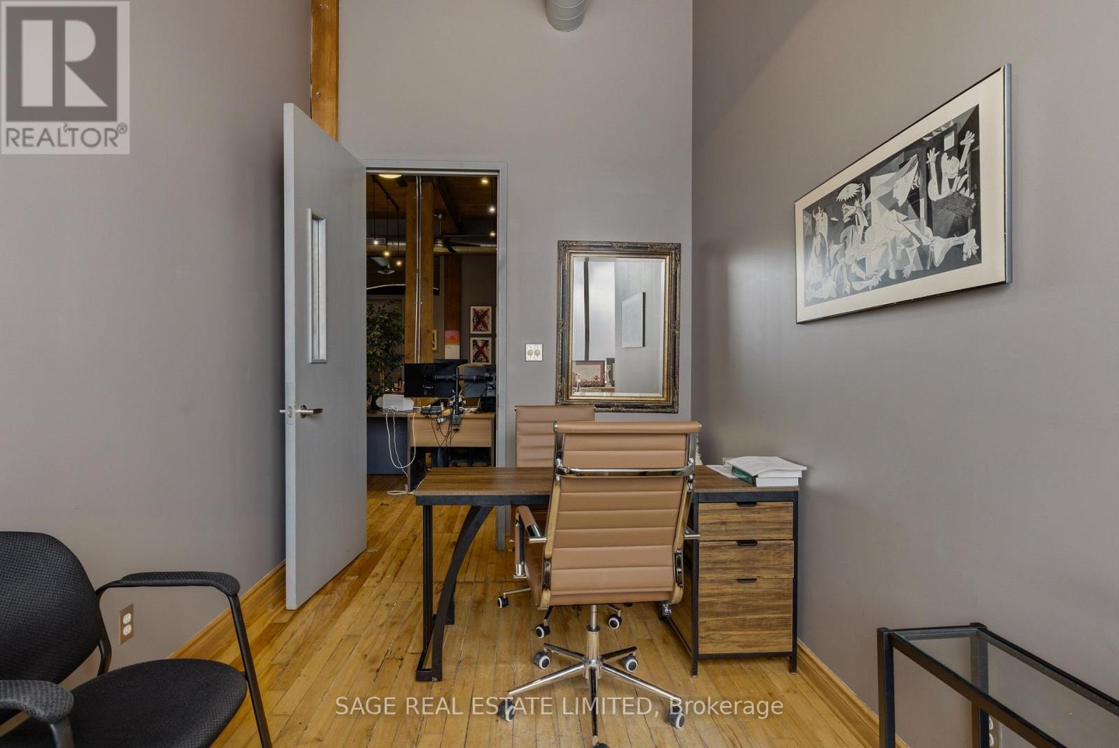 100annex - 25 Morrow Avenue, Toronto (Roncesvalles), Ontario  M6R 2H9 - Photo 14 - W12929998