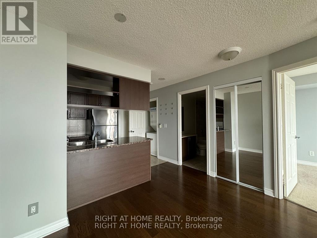 706 - 2379 Central Park Drive, Oakville, Ontario  L6H 0E3 - Photo 11 - W12930042