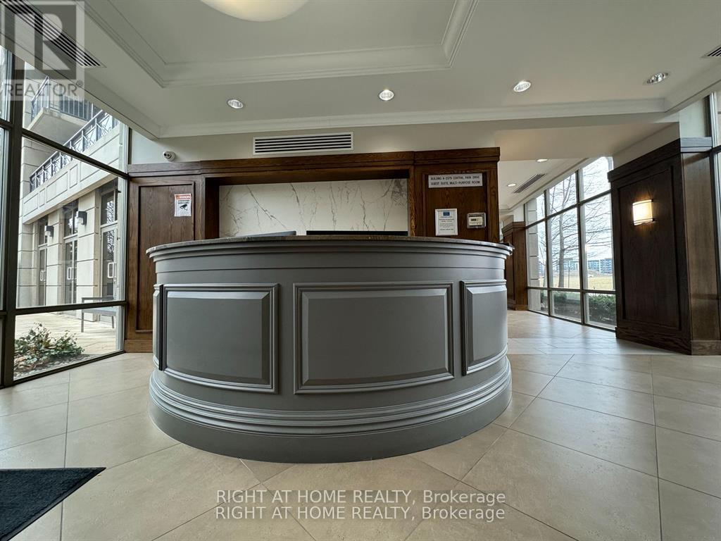 706 - 2379 Central Park Drive, Oakville, Ontario  L6H 0E3 - Photo 8 - W12930042