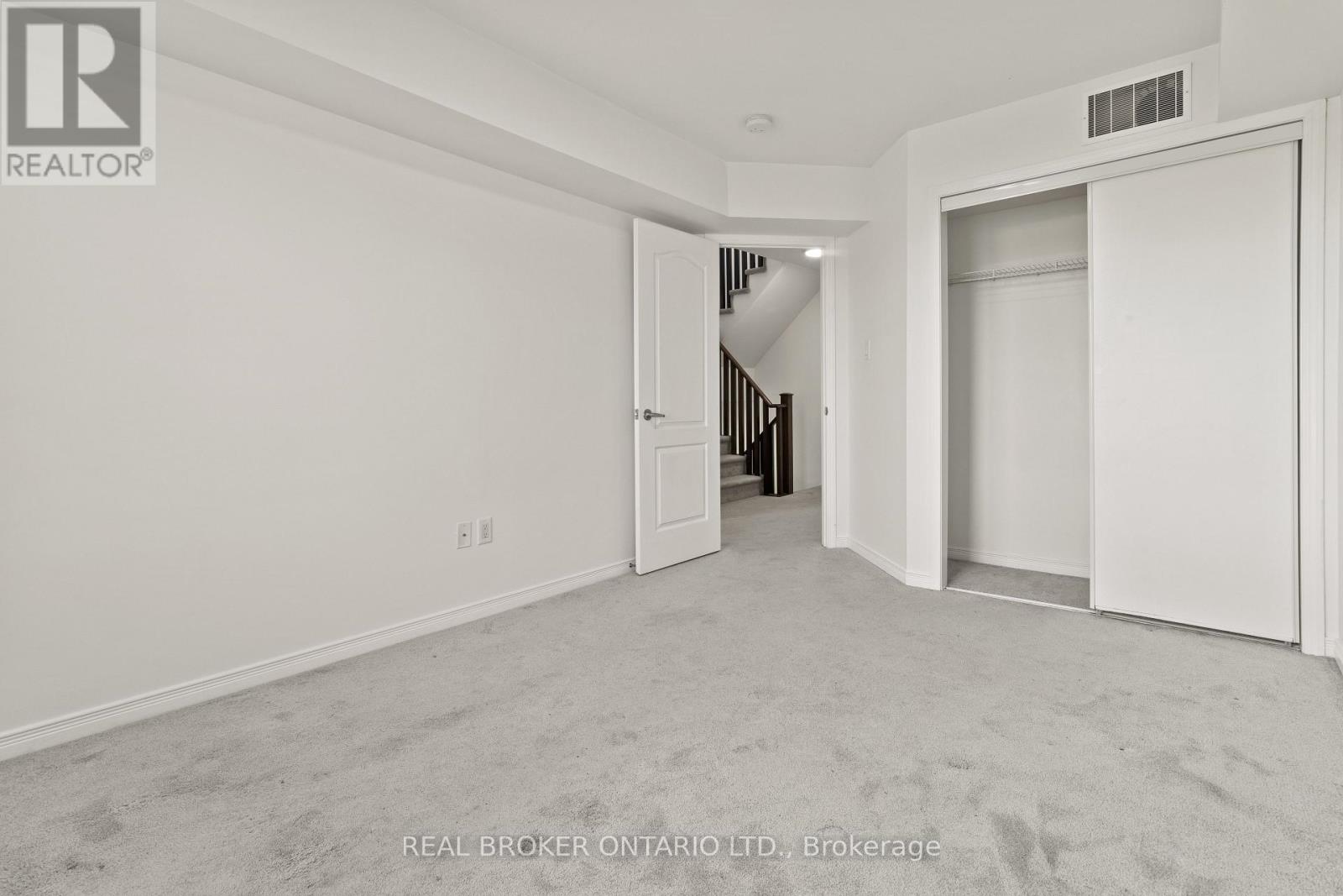 42 - 2441 Greenwich Drive N, Oakville, Ontario  L6M 0S3 - Photo 18 - W12930150