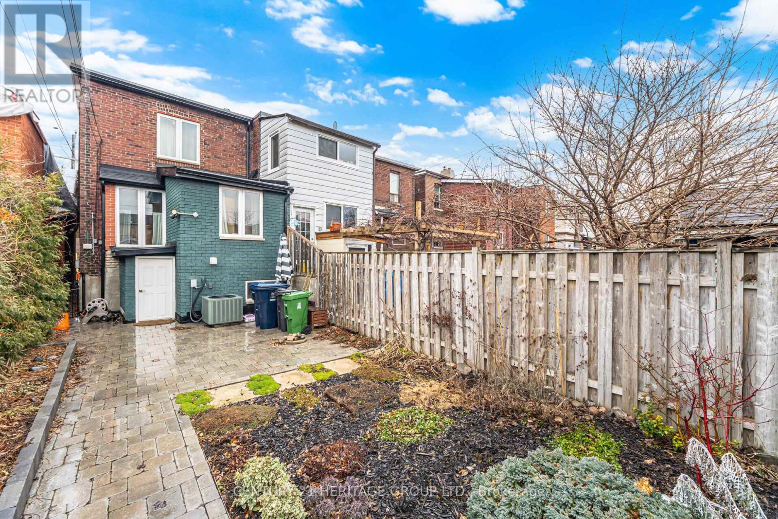 151 Perth Avenue, Toronto, Ontario  M6P 3X2 - Photo 32 - W12930160
