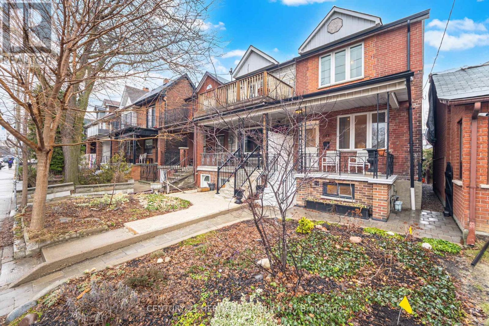 151 Perth Avenue, Toronto, Ontario  M6P 3X2 - Photo 35 - W12930160