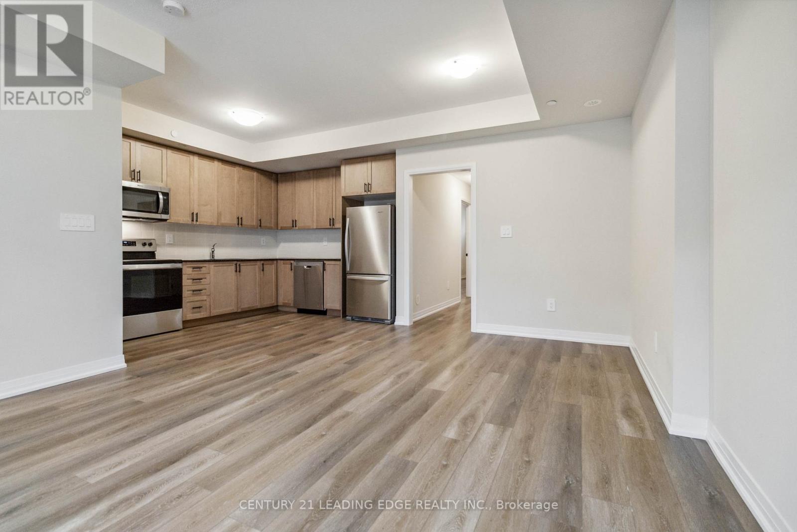 128 - 1569 Rose Way, Milton, Ontario  L9E 1N4 - Photo 13 - W12930168