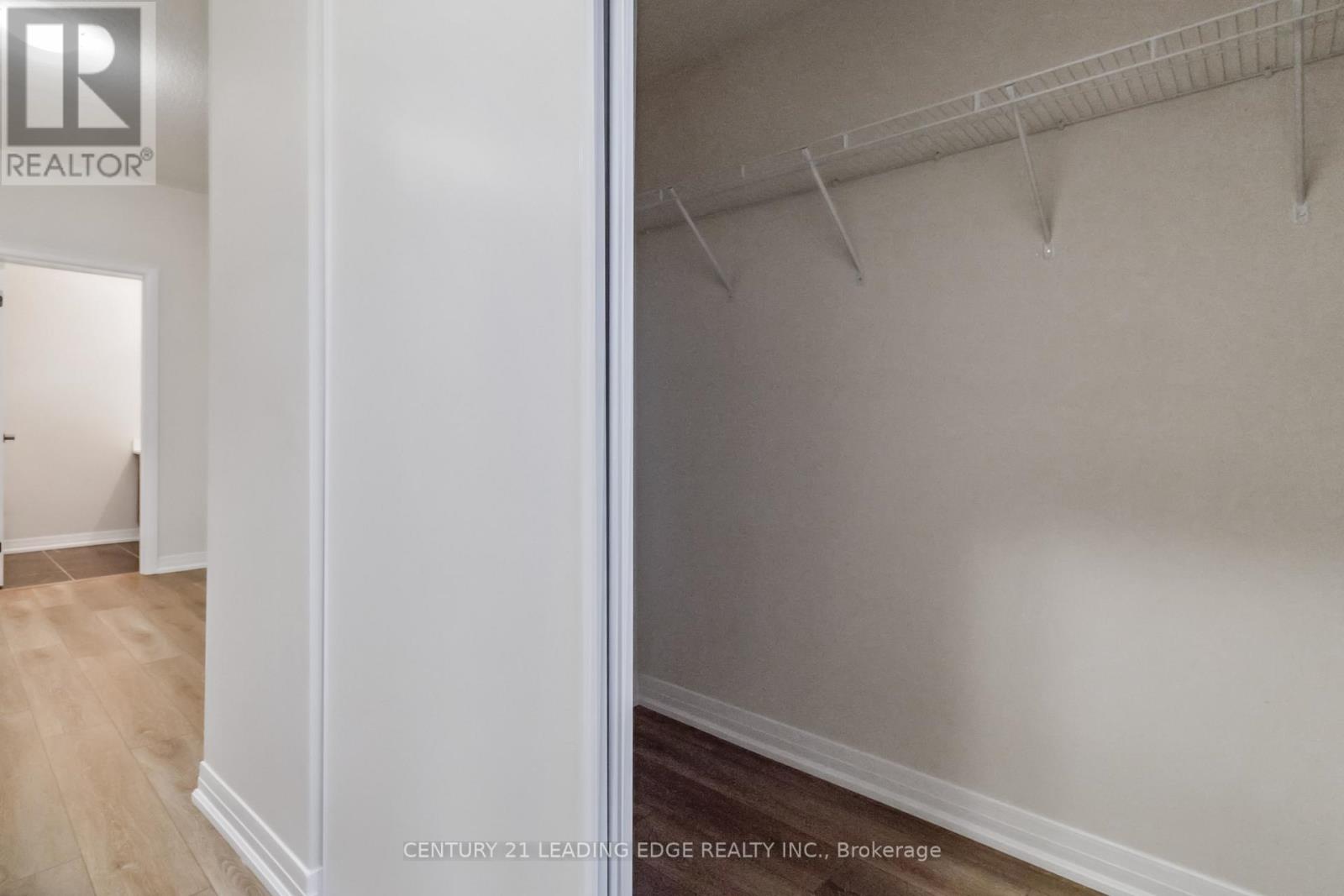 128 - 1569 Rose Way, Milton, Ontario  L9E 1N4 - Photo 24 - W12930168