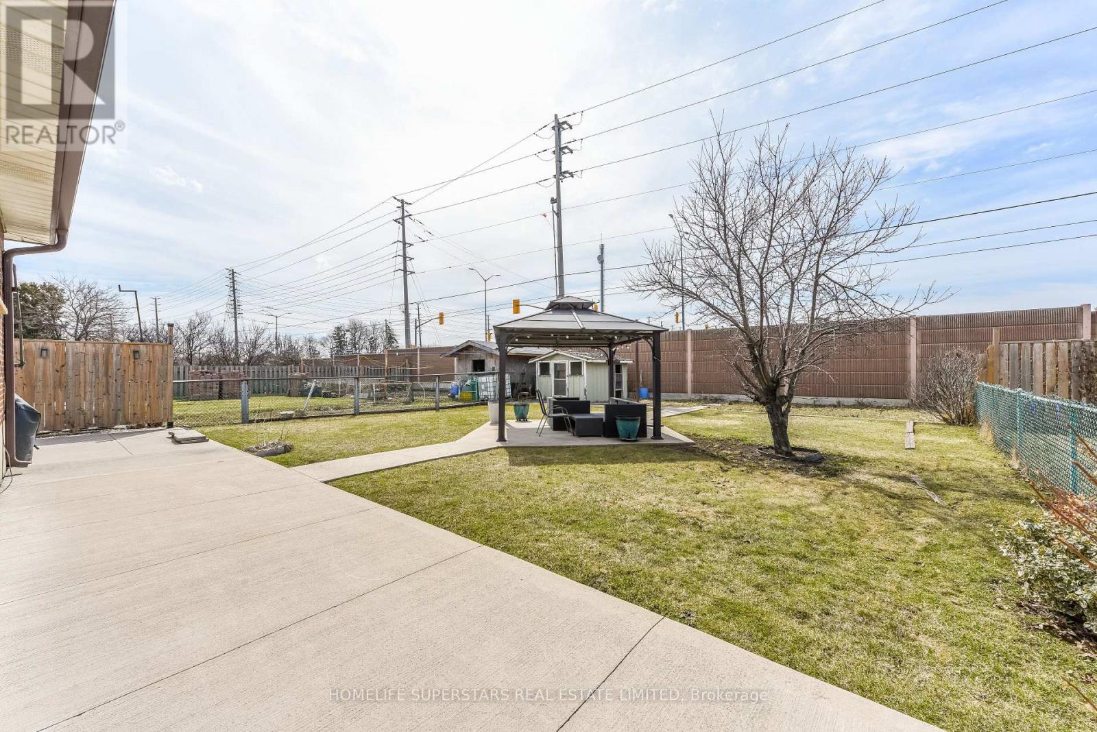 7608 Benavon Road, Mississauga, Ontario  L4T 3G3 - Photo 41 - W12930186