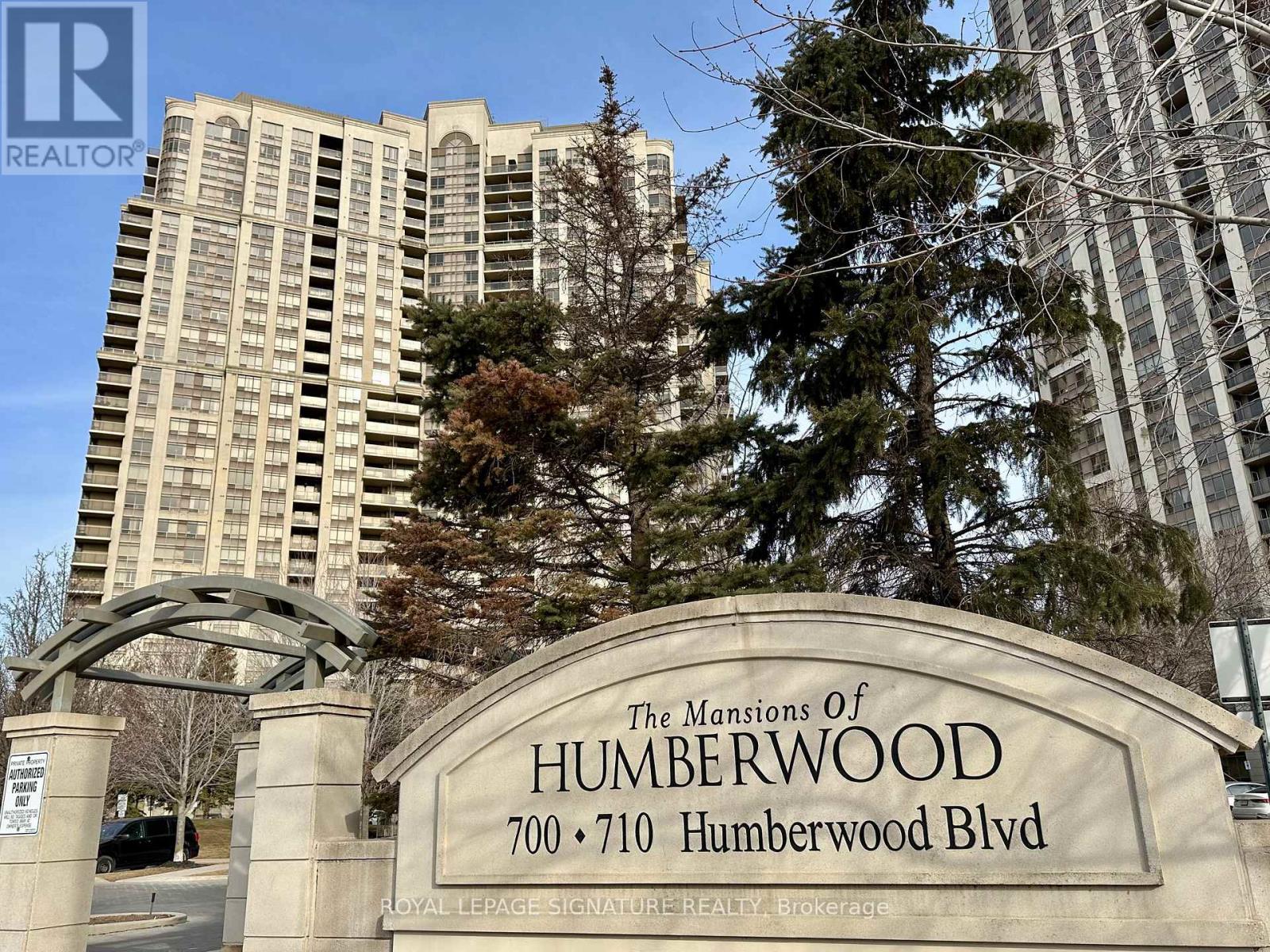 822 - 700 Humberwood Boulevard, Toronto (West Humber-Clairville), Ontario  M9W 7J4 - Photo 2 - W12930202