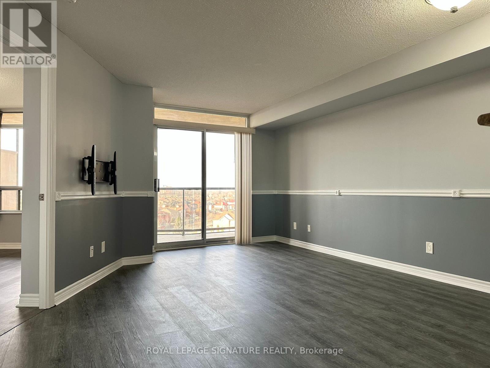 822 - 700 Humberwood Boulevard, Toronto (West Humber-Clairville), Ontario  M9W 7J4 - Photo 8 - W12930202