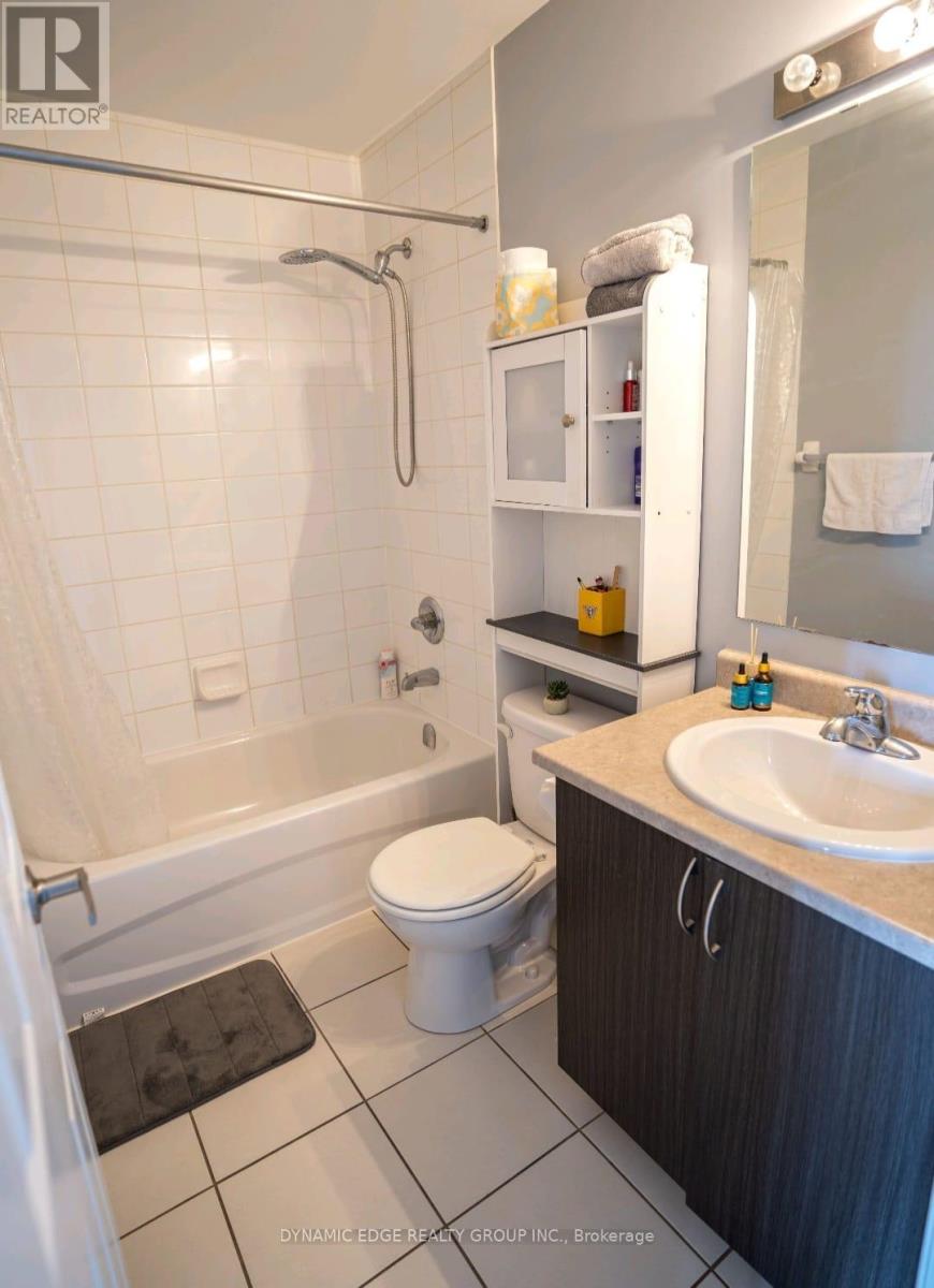 306 - 54 Sky Harbour Drive N, Brampton (Bram West), Ontario  L6Y 6B9 - Photo 13 - W12930214