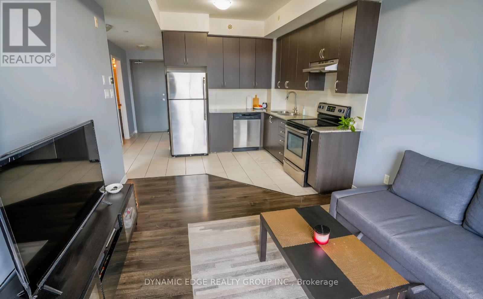 306 - 54 Sky Harbour Drive N, Brampton (Bram West), Ontario  L6Y 6B9 - Photo 4 - W12930214