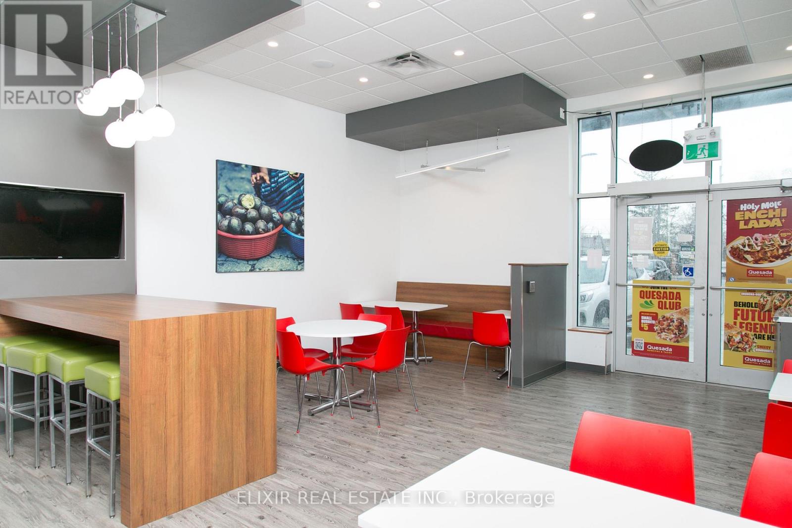 1475 Huron Church Road, Windsor, Ontario  N9C 2K9 - Photo 6 - X12919594