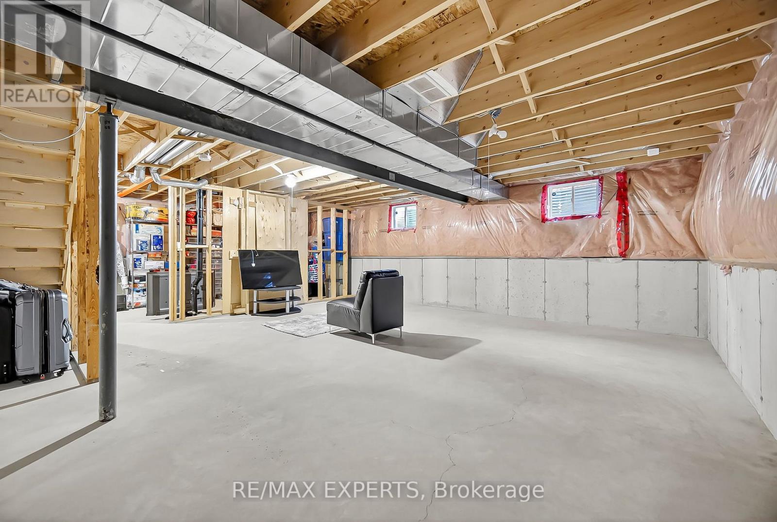 Photo 35 of 42 for 936 Talisman Crescent