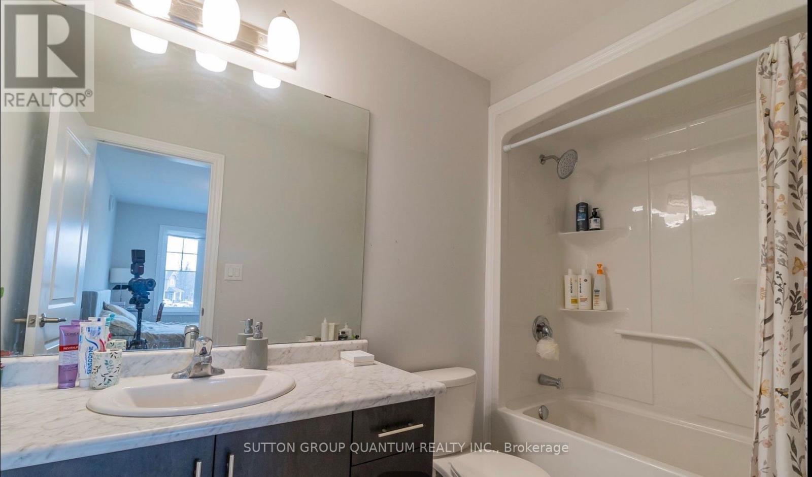 45 Sycamore Street, Welland (West Welland), Ontario  L3C 0H8 - Photo 10 - X12930006