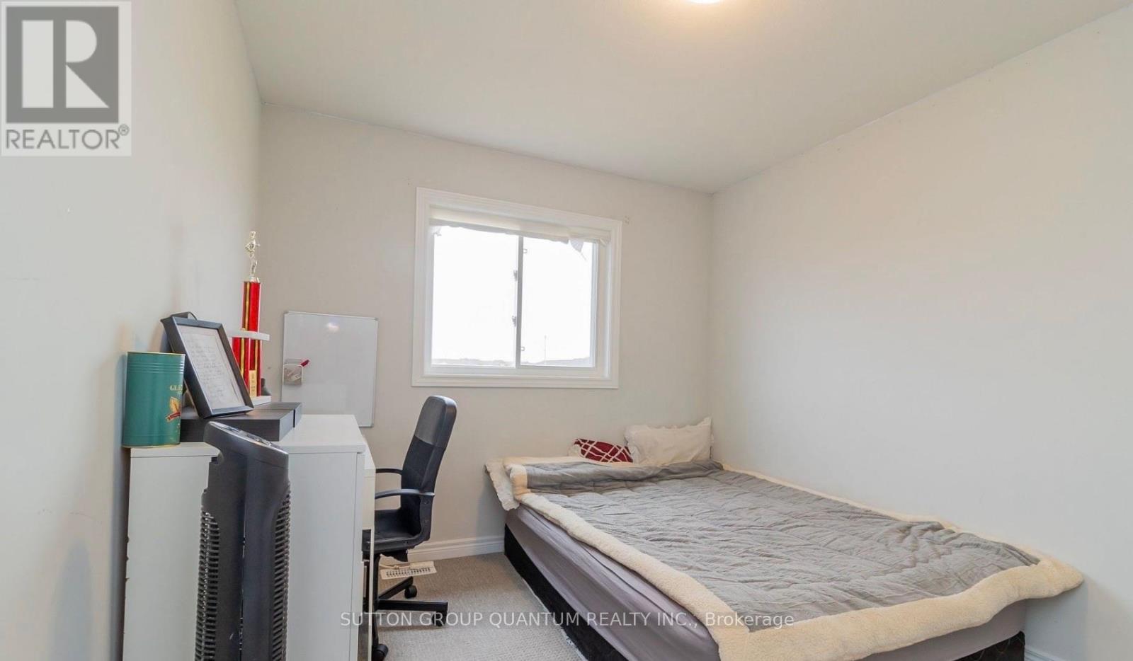 45 Sycamore Street, Welland (West Welland), Ontario  L3C 0H8 - Photo 13 - X12930006