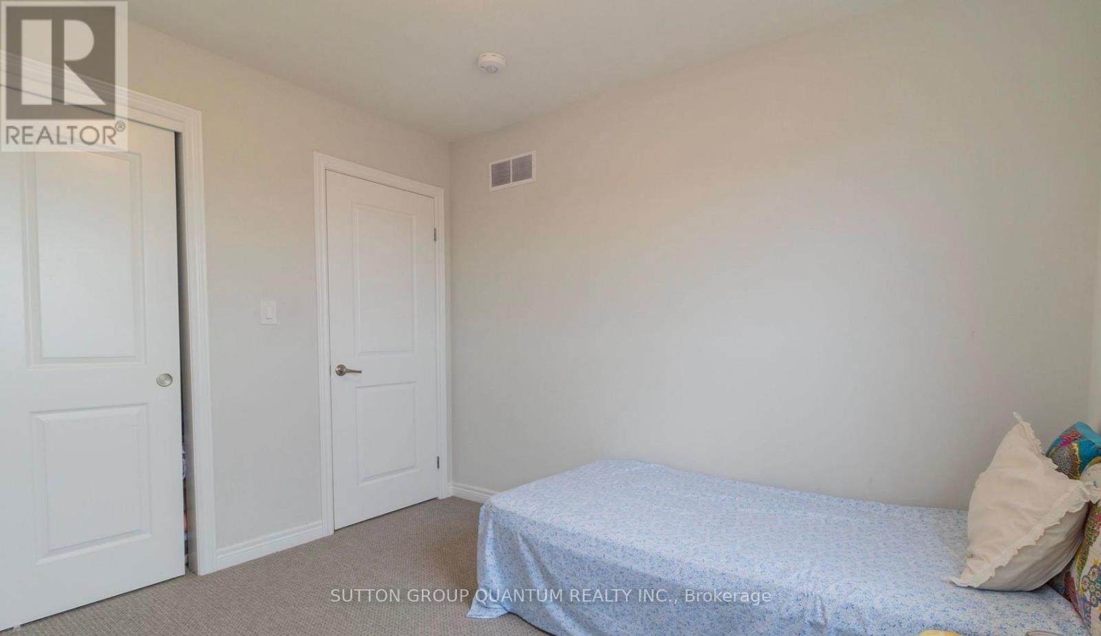 45 Sycamore Street, Welland (West Welland), Ontario  L3C 0H8 - Photo 14 - X12930006