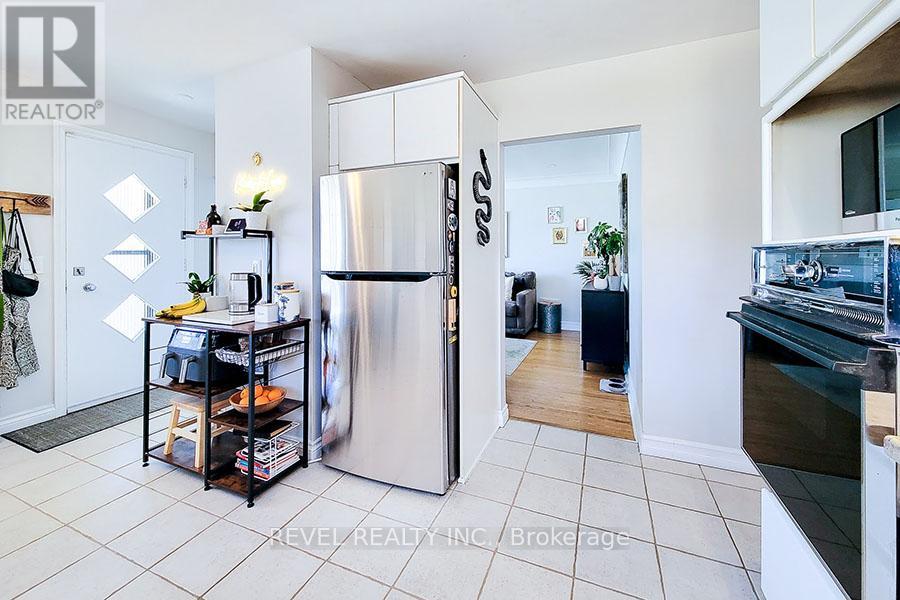 25 Buckingham Street, Brantford, Ontario  N3R 3A9 - Photo 13 - X12930124