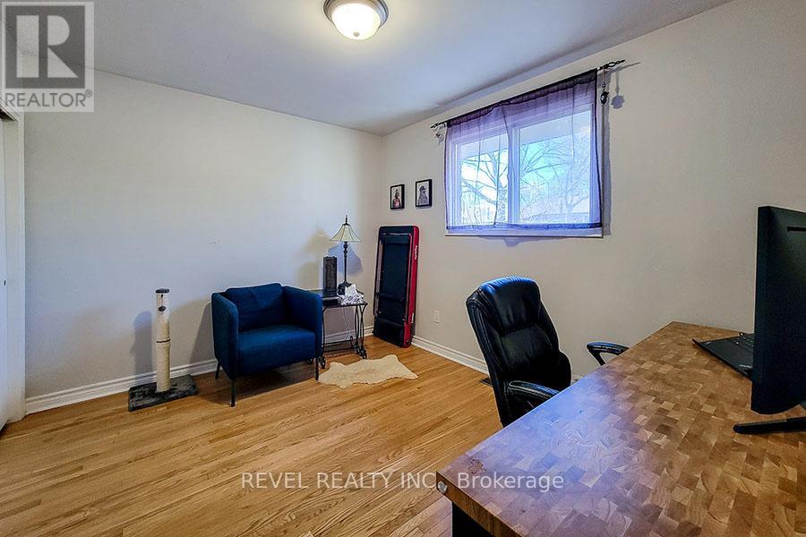 25 Buckingham Street, Brantford, Ontario  N3R 3A9 - Photo 16 - X12930124