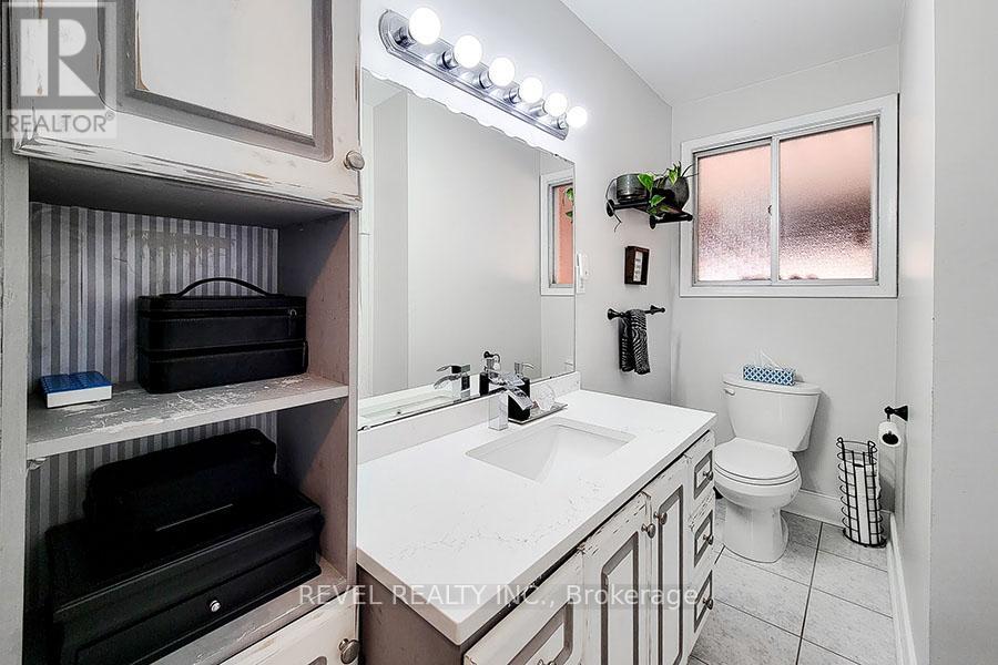 25 Buckingham Street, Brantford, Ontario  N3R 3A9 - Photo 18 - X12930124