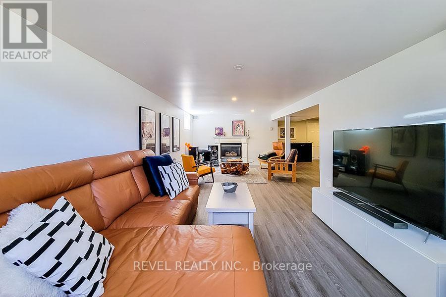 25 Buckingham Street, Brantford, Ontario  N3R 3A9 - Photo 27 - X12930124