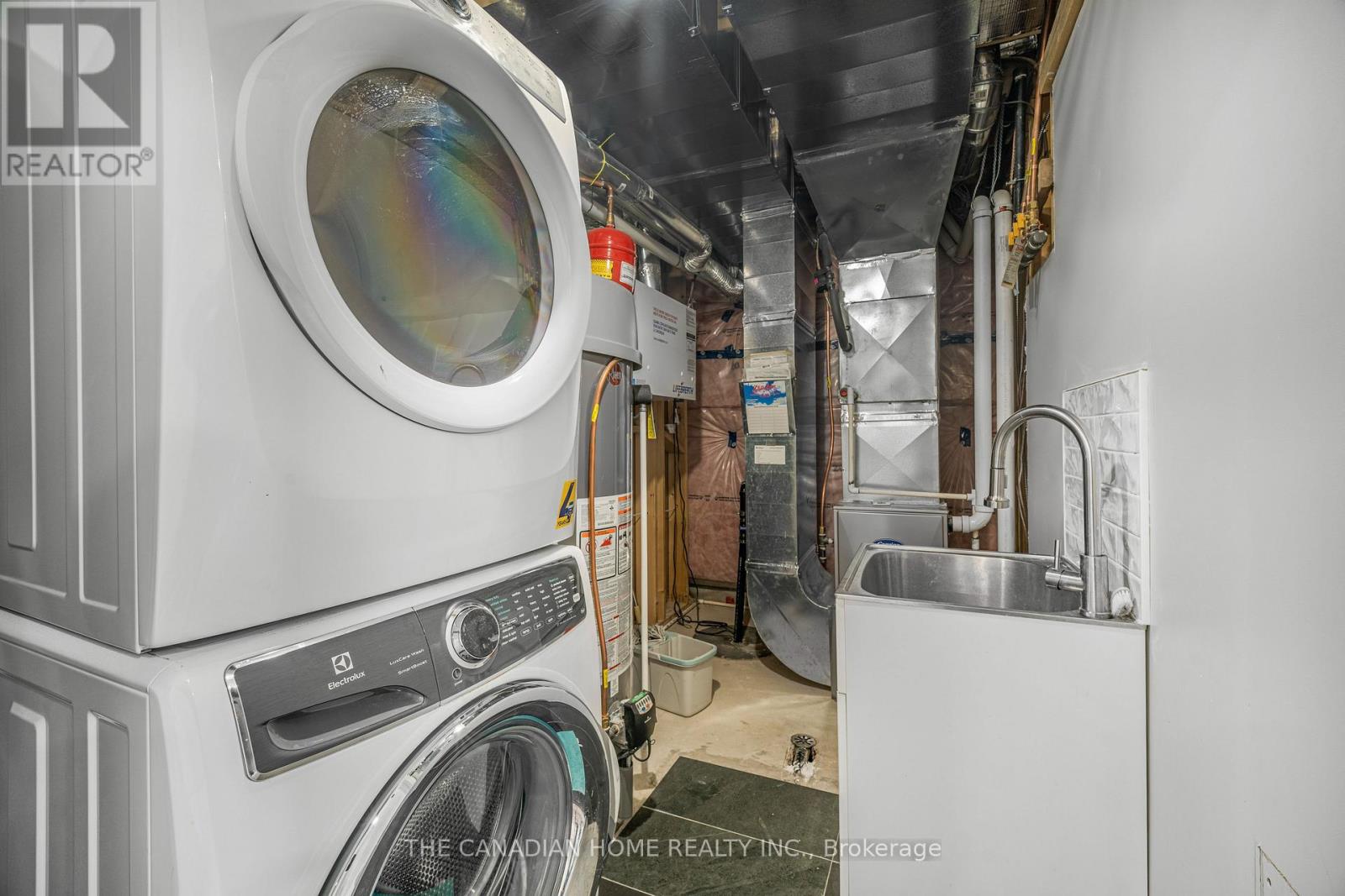 3395 Regiment Road, London South, Ontario  N6P 0H2 - Photo 36 - X12930132