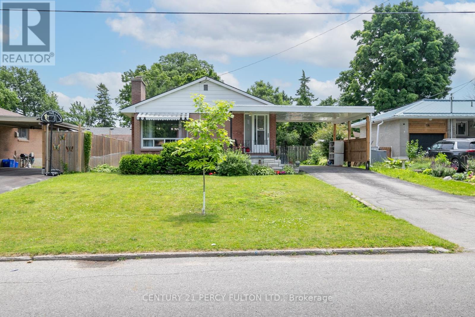 12 NORTHWOOD CRESCENT, Belleville, Ontario
