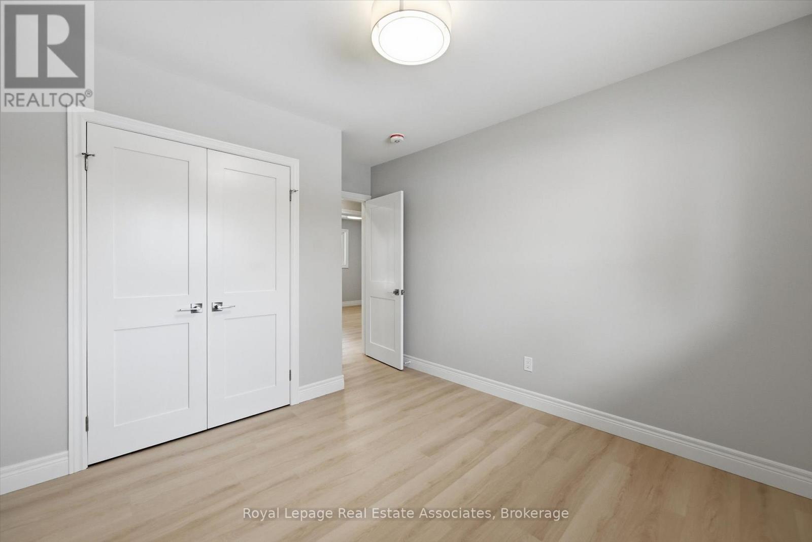 26 Geneva Drive, Hamilton, Ontario  L9C 3Z5 - Photo 18 - X12930162