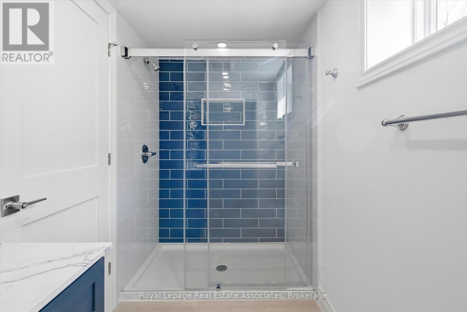 26 Geneva Drive, Hamilton, Ontario  L9C 3Z5 - Photo 39 - X12930162