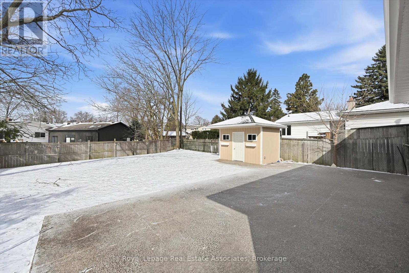 26 Geneva Drive, Hamilton, Ontario  L9C 3Z5 - Photo 41 - X12930162