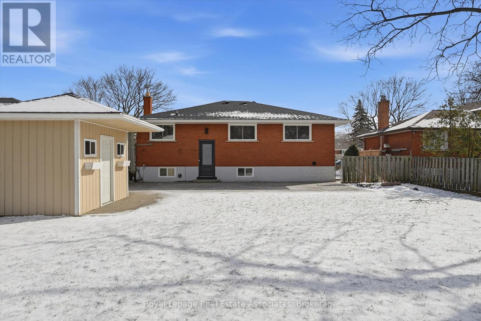 26 Geneva Drive, Hamilton, Ontario  L9C 3Z5 - Photo 45 - X12930162