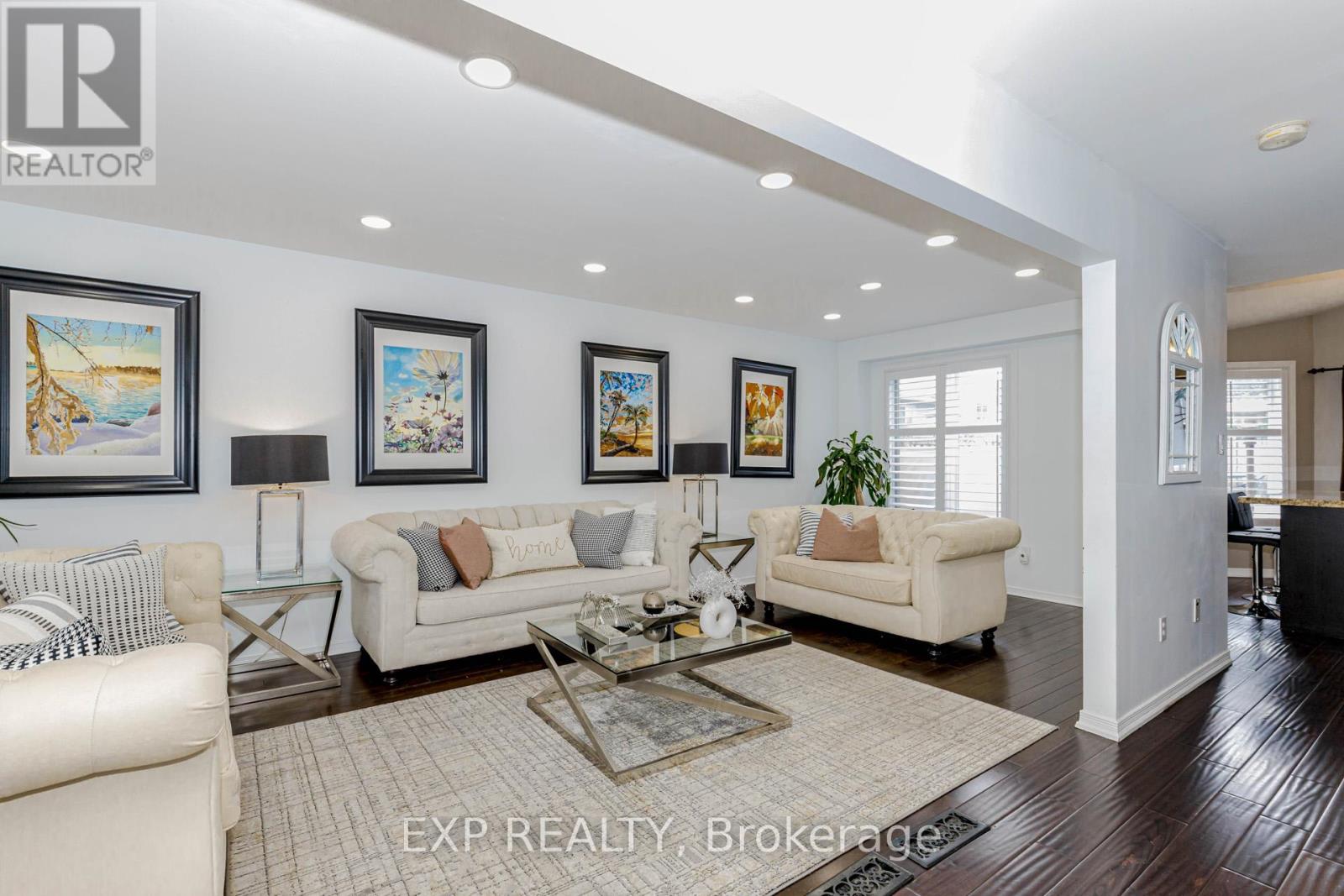 32 Vineberg Drive, Hamilton, Ontario  L9B 2P6 - Photo 6 - X12930170