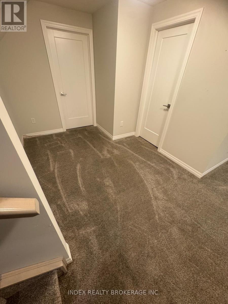 30 Keba Crescent, Tillsonburg, Ontario  N4G 0K7 - Photo 7 - X12930174