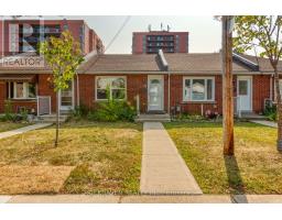 36 MACKLIN STREET N, Hamilton, Ontario