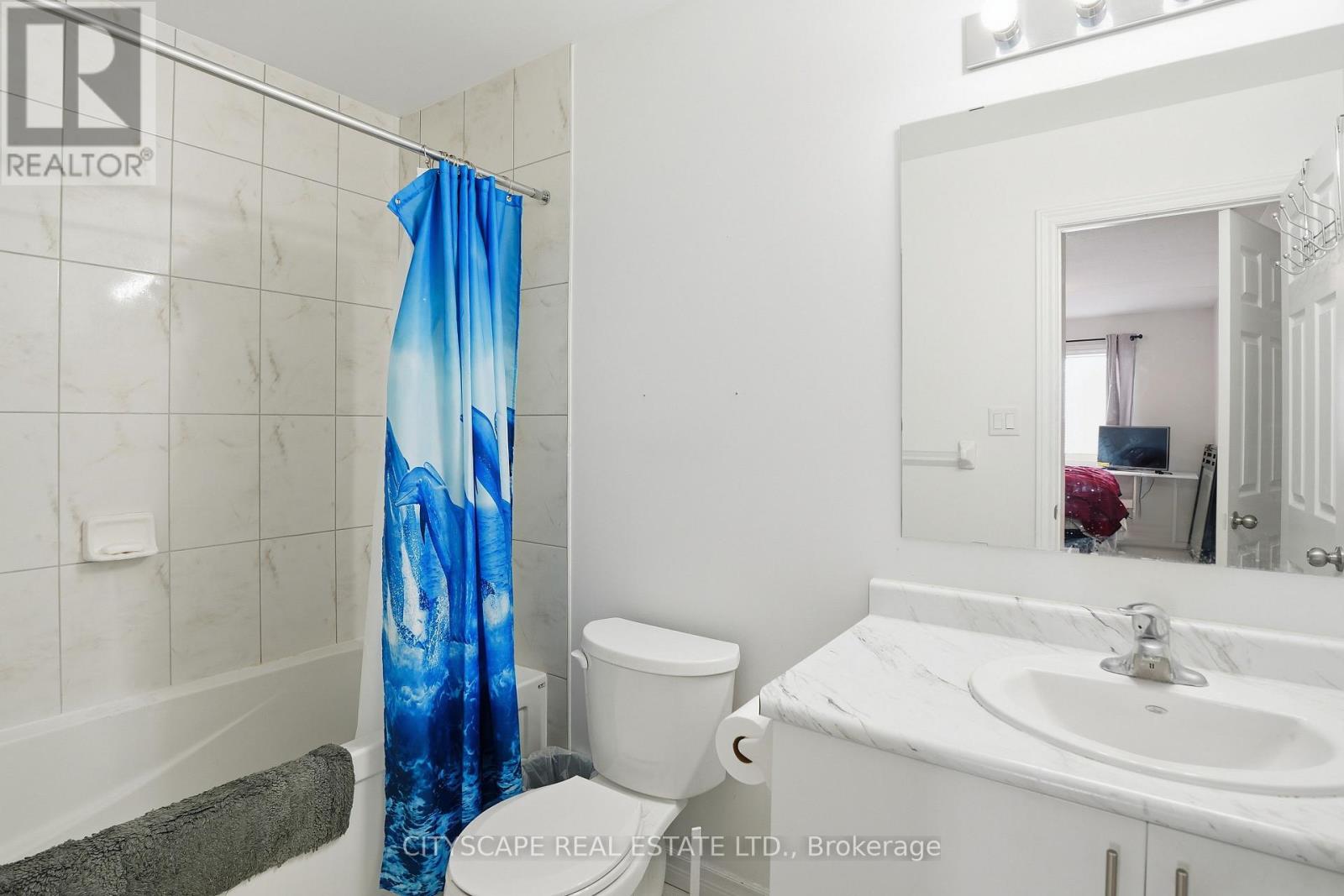 35 Woodedge Circle, Kitchener, Ontario  N2R 0P8 - Photo 24 - X12930206