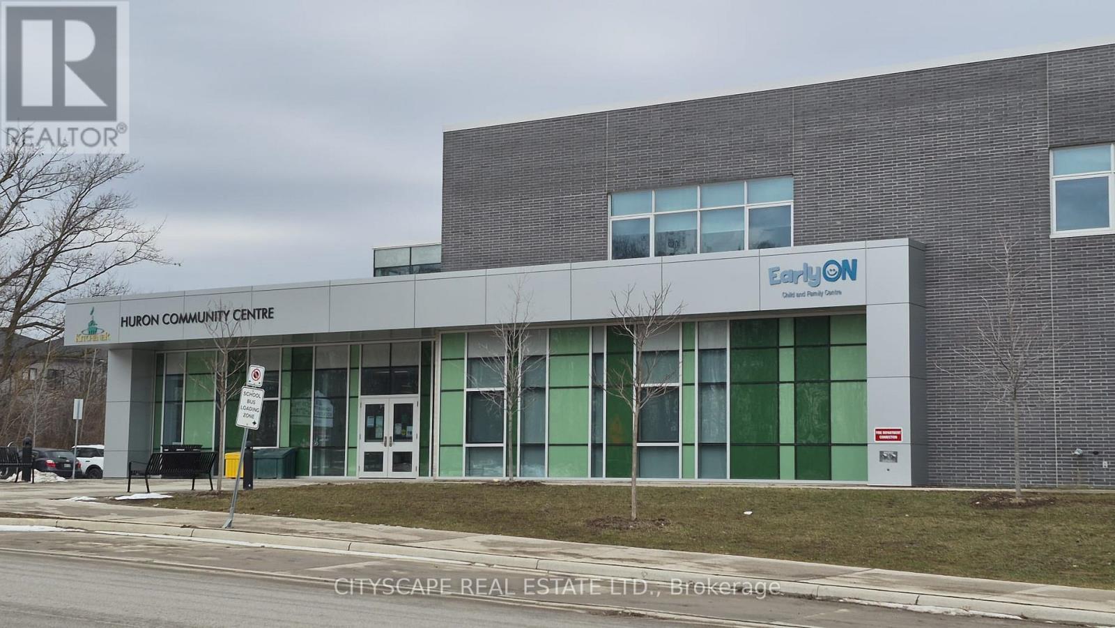 35 Woodedge Circle, Kitchener, Ontario  N2R 0P8 - Photo 31 - X12930206