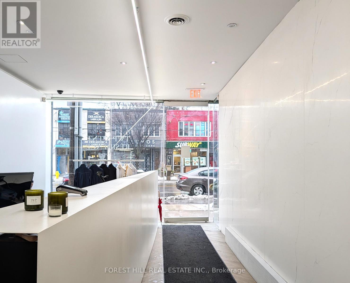 392 Eglinton Avenue W, Toronto, Ontario  M5N 1A2 - Photo 2 - C12819132