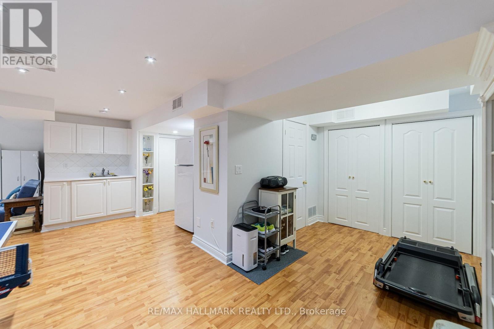 28 Preakness Drive, Toronto, Ontario  M3B 3S1 - Photo 25 - C12889968