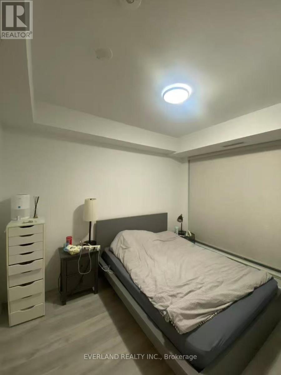 S501 - 8 Olympic Garden Drive, Toronto, Ontario  M2M 0B9 - Photo 5 - C12907054