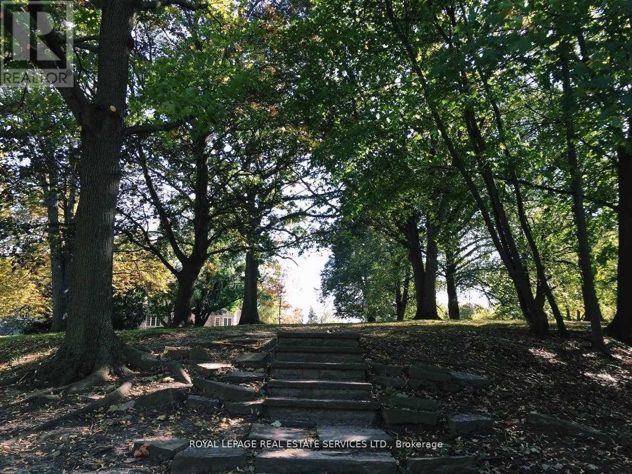 110 Manor Road E, Toronto, Ontario  M4S 1P8 - Photo 21 - C12928626