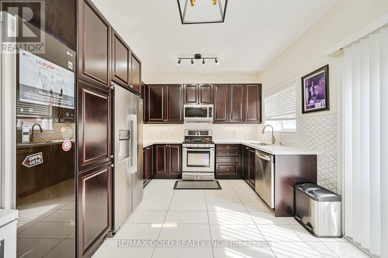 7 Bellotti Crescent, Ajax, Ontario  L1Z 0M2 - Photo 12 - E12928660