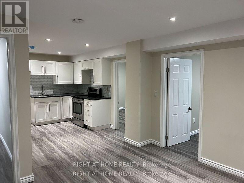 88 Gregory Road, Ajax, Ontario  L1S 3B4 - Photo 4 - E12928630