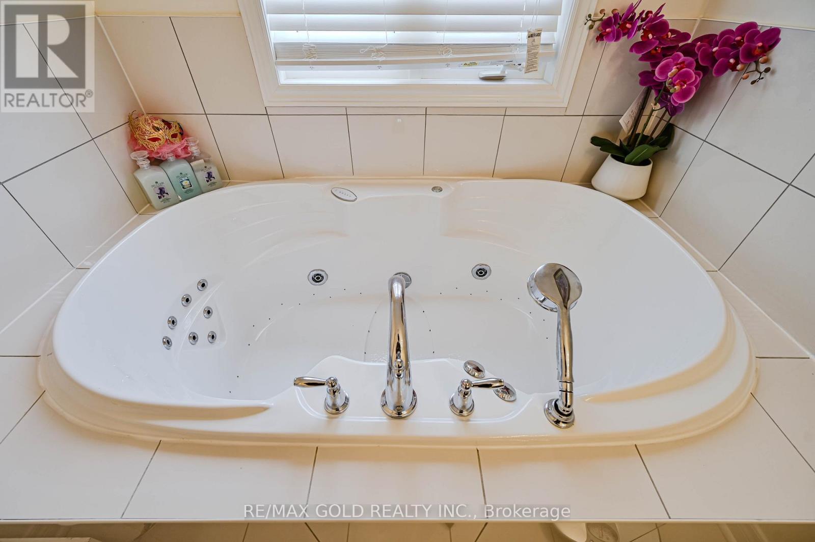 7 Bellotti Crescent, Ajax, Ontario  L1Z 0M2 - Photo 25 - E12928660