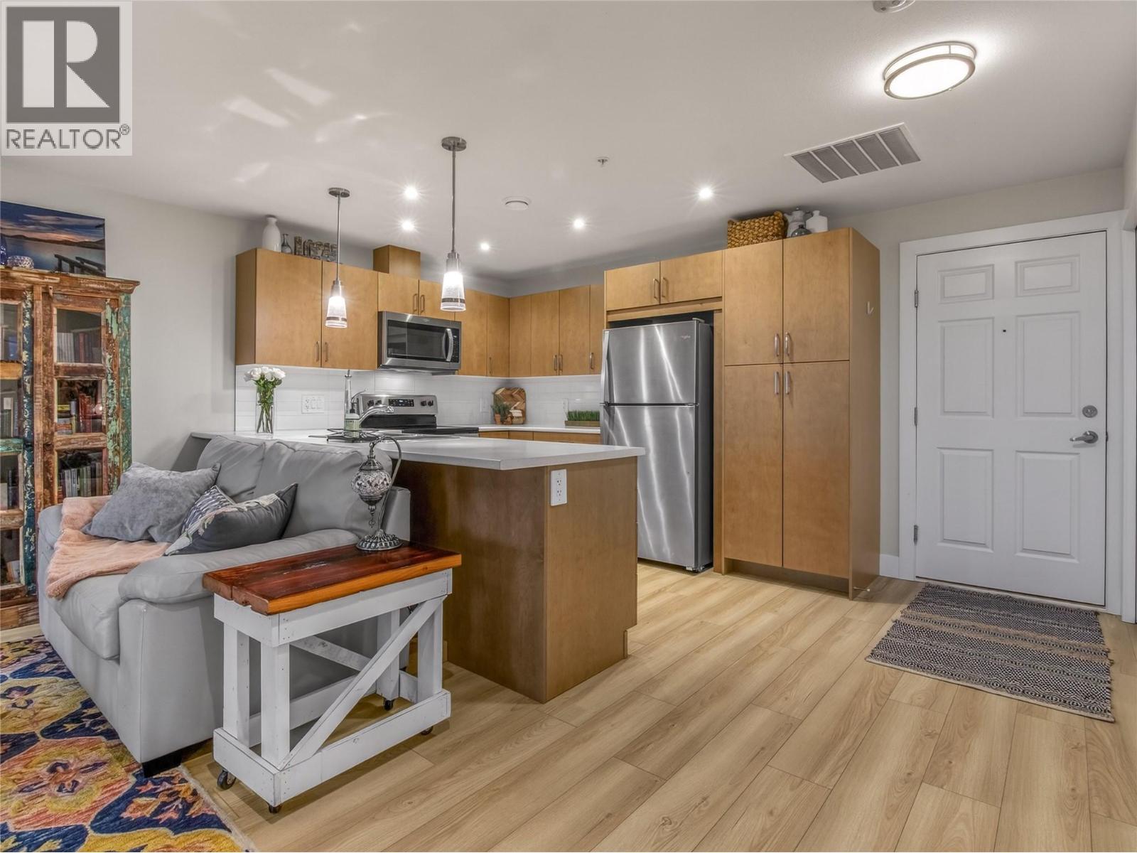 3362 Skaha Lake Road Unit# 508, Penticton, British Columbia  V2A 0J4 - Photo 6 - 10378629