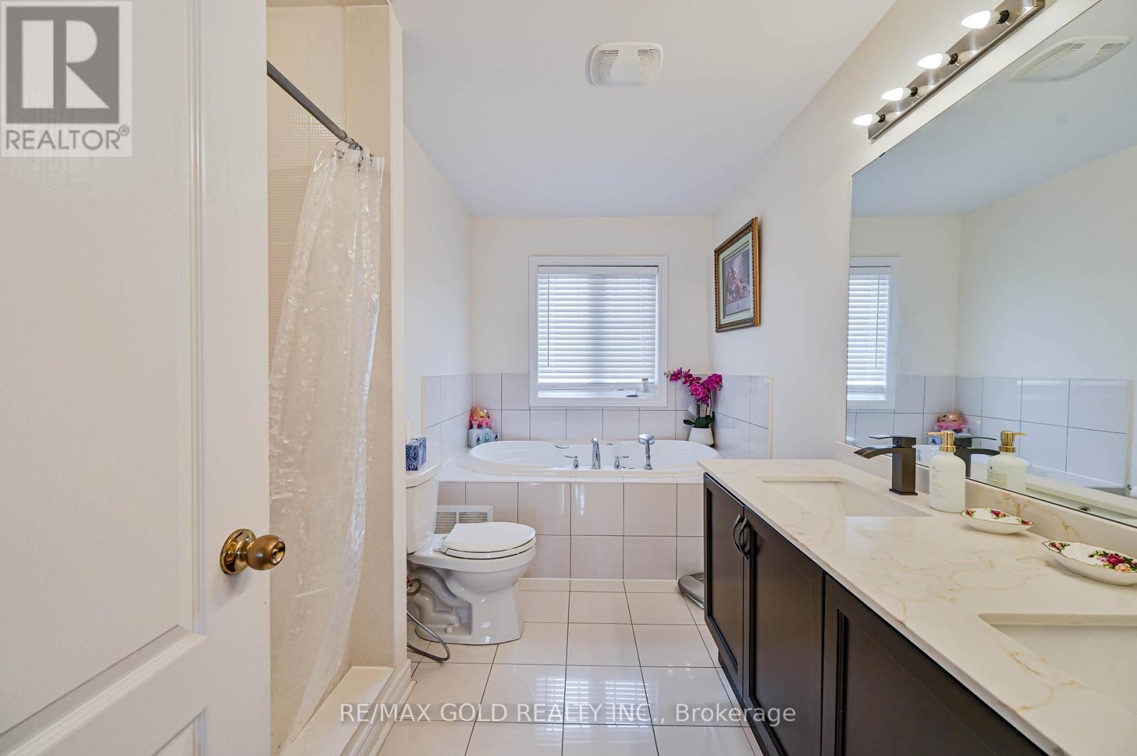 7 Bellotti Crescent, Ajax, Ontario  L1Z 0M2 - Photo 24 - E12928660