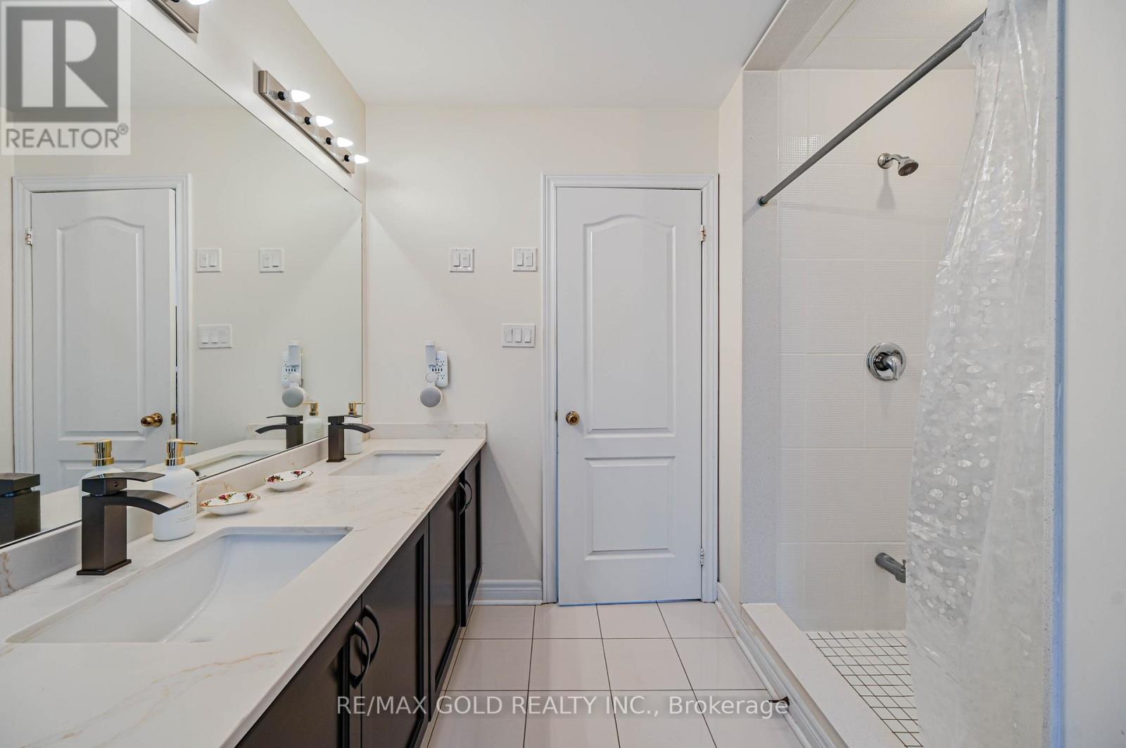 7 Bellotti Crescent, Ajax, Ontario  L1Z 0M2 - Photo 26 - E12928660